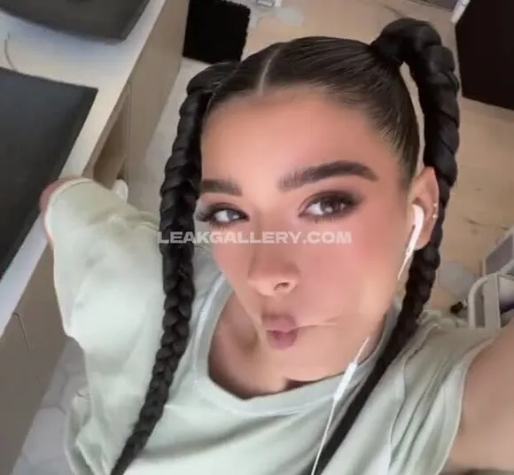 Dixiedamelio Exclusive Leaked Nude Onlyfans #2132959