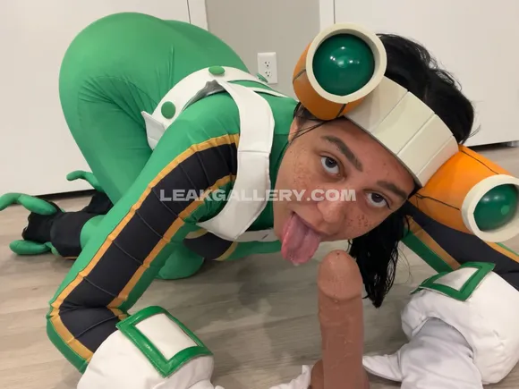 Empemb Exclusive Leaked Nude Onlyfans #1815784
