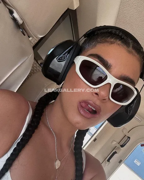 Dixiedamelio Exclusive Leaked Nude Onlyfans #2133848