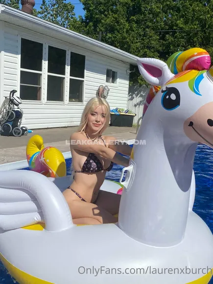 Juliaburch / juliaaburch Exclusive Leaked Nude Onlyfans #1431317