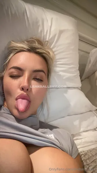 Lindseypelas Exclusive Leaked Nude Onlyfans #1796771