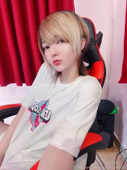 Potatogodzilla Exclusive Leaked Nude Onlyfans #1908561