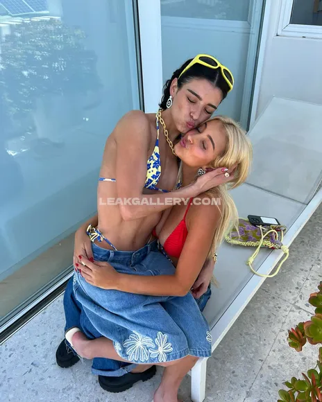 Dixiedamelio Exclusive Leaked Nude Onlyfans #2136055