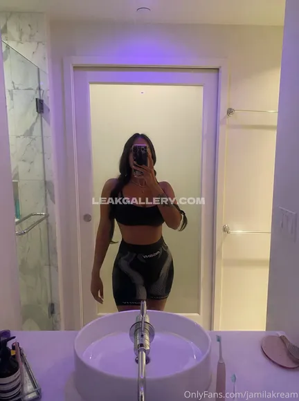 Jameelahh Exclusive Leaked Nude Onlyfans #1845406