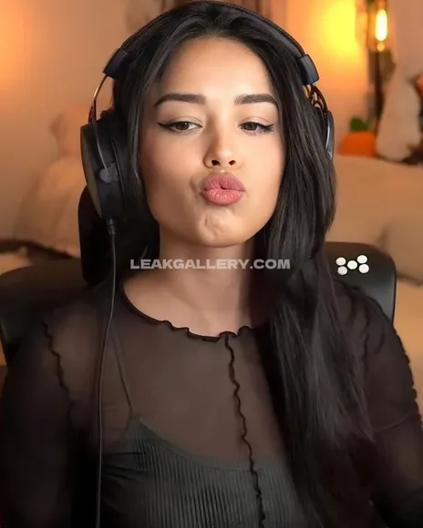 Valkyrae Exclusive Leaked Nude Onlyfans #2158063