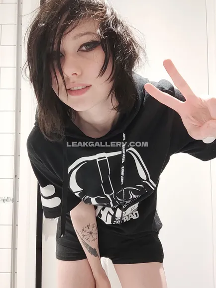 Littleemokitten Exclusive Leaked Nude Onlyfans #2187496