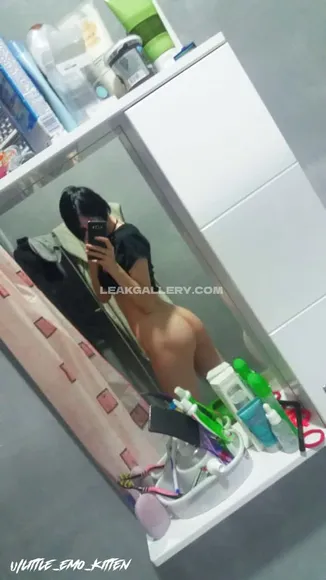 Littleemokitten Exclusive Leaked Nude Onlyfans #2163181