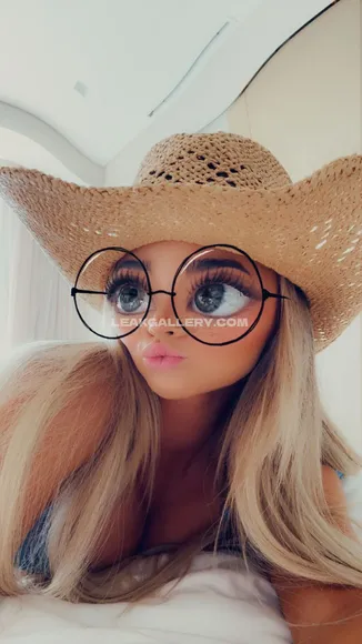 Emilyelizabeth Exclusive Leaked Nude Onlyfans #1084588