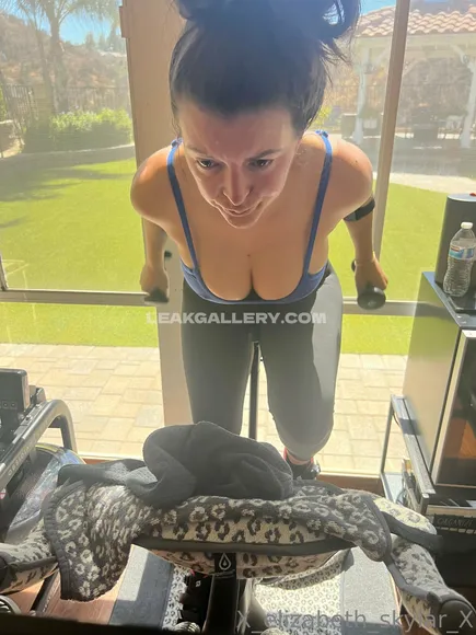 X_elizabeth_skylar_x Exclusive Leaked Nude Onlyfans #736560