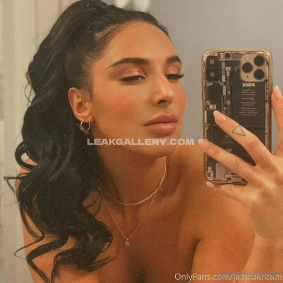 Jameelahh Exclusive Leaked Nude Onlyfans #1840286