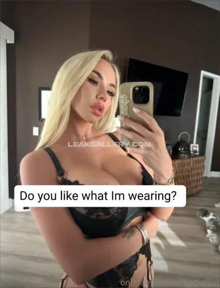 Claudiafijal Exclusive Leaked Nude Onlyfans #1946070