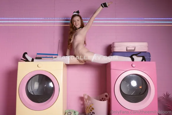 Theemilybloom Exclusive Leaked Nude Onlyfans #1998079