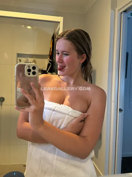 Itssosierra Exclusive Leaked Nude Onlyfans #564538