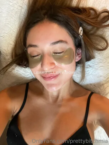 Prettybitchmia Exclusive Leaked Nude Onlyfans #1599107