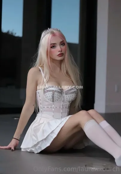 Juliaburch / juliaaburch Exclusive Leaked Nude Onlyfans #1430717