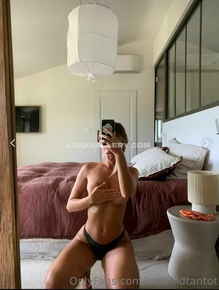 Mathildtantot / tantot twins Exclusive Leaked Nude Onlyfans #1850807