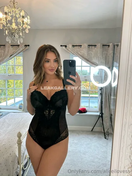 Aliceiloves Exclusive Leaked Nude Onlyfans #2044353