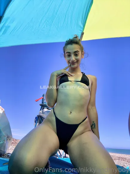 Petitenikky Exclusive Leaked Nude Onlyfans #337985