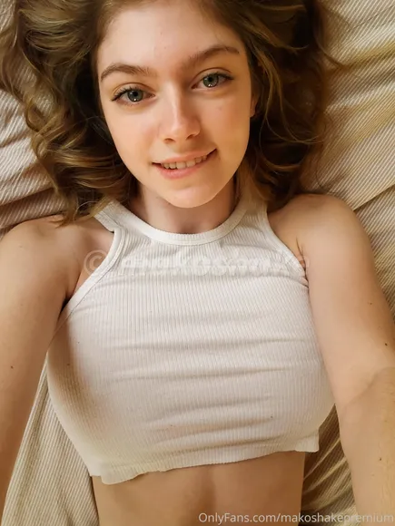 Makoshake Exclusive Leaked Nude Onlyfans #1958621