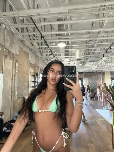 Petitelatina7 Exclusive Leaked Nude Onlyfans #484334