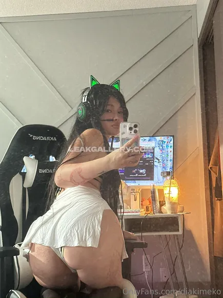 Diakimeko Exclusive Leaked Nude Onlyfans #2556819
