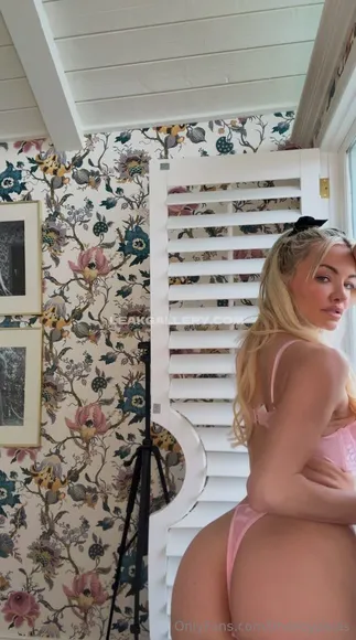 Lindseypelas Exclusive Leaked Nude Onlyfans #1800088