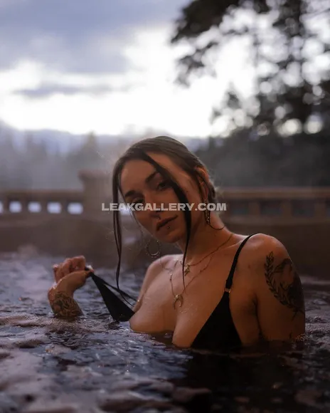 Thumbelinavina Exclusive Leaked Nude Onlyfans #232004