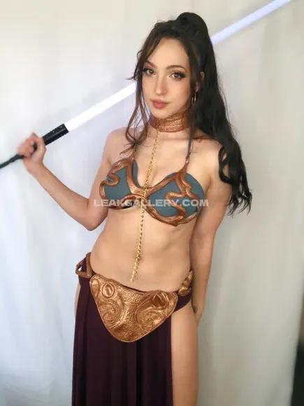 Missfloraberlin Exclusive Leaked Nude Onlyfans #2069583