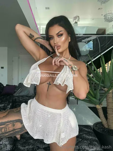 Italia_kash Exclusive Leaked Nude Onlyfans #1943472