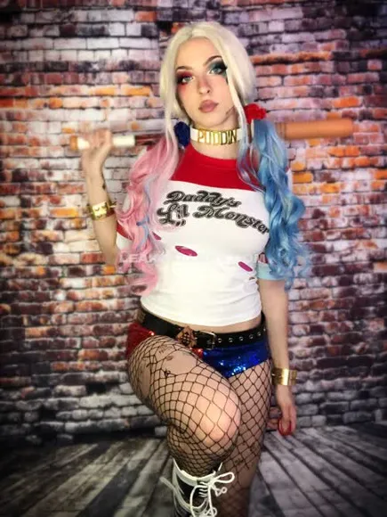 Missfloraberlin Exclusive Leaked Nude Onlyfans #2047179