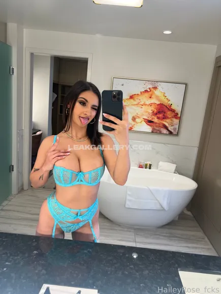 Tittykitty42 Exclusive Leaked Nude Onlyfans #1235540