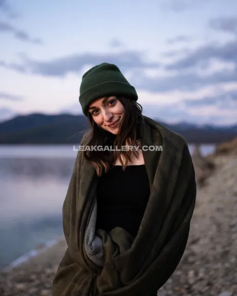 Thumbelinavina Exclusive Leaked Nude Onlyfans #231977