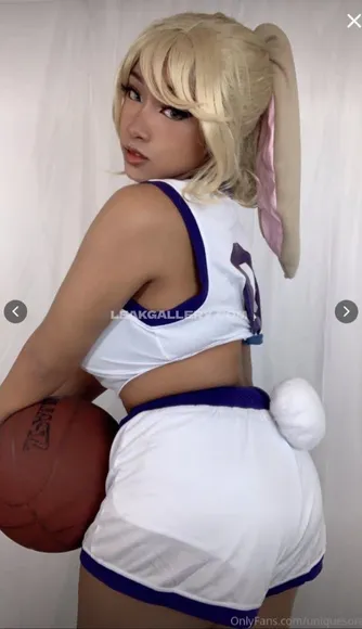 Uniquesora Exclusive Leaked Nude Onlyfans #1750305