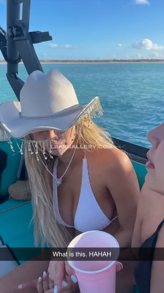 Emilyelizabeth Exclusive Leaked Nude Onlyfans #464566