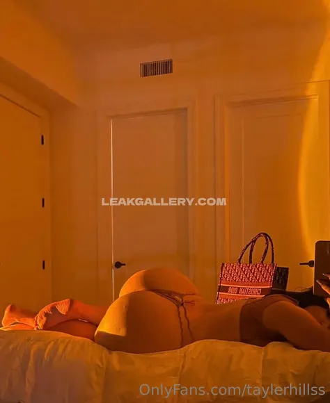 Taylerhillss Exclusive Leaked Nude Onlyfans #233433