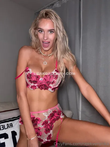 Rajekveronika Exclusive Leaked Nude Onlyfans #1158093