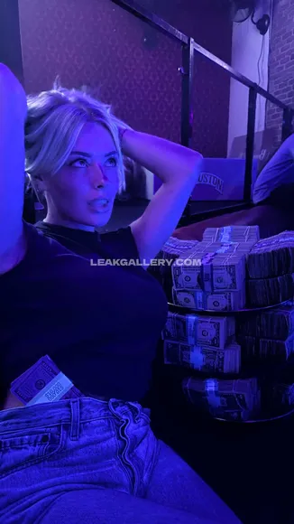 Corinnakopf / corinakopf / corinniakopf / corrinakopf Exclusive Leaked Nude Onlyfans #2409053