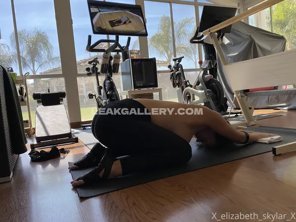 X_elizabeth_skylar_x Exclusive Leaked Nude Onlyfans #739291