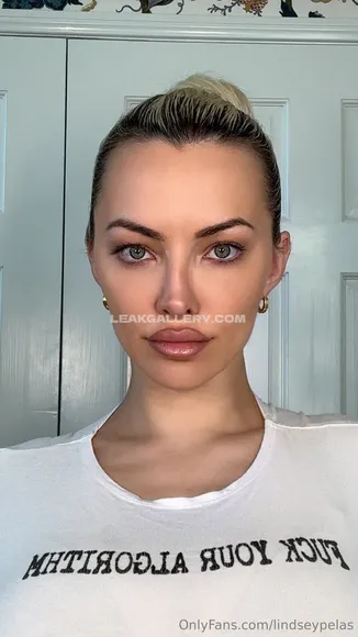 Lindseypelas Exclusive Leaked Nude Onlyfans #1792545