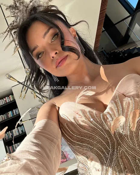 Valkyrae Exclusive Leaked Nude Onlyfans #2155130