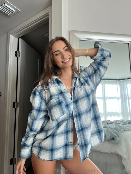 Annalouieaustin Exclusive Leaked Nude Onlyfans #1532162