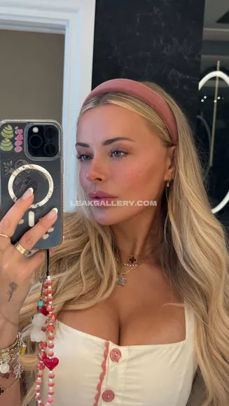 Corinnakopf / corinakopf / corinniakopf / corrinakopf Exclusive Leaked Nude Onlyfans #2630788