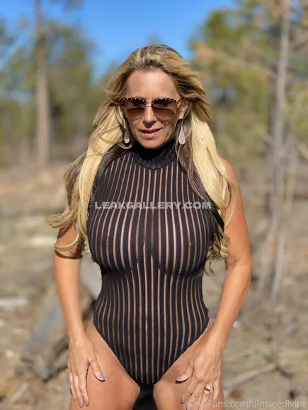 Ainsleedivine Exclusive Leaked Nude Onlyfans #2063457