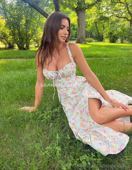 Annalouieaustin Exclusive Leaked Nude Onlyfans #1534839