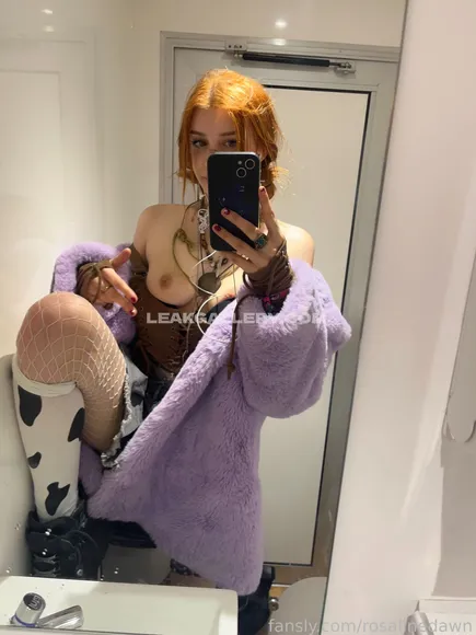 Erotica2222 Exclusive Leaked Nude Onlyfans #2115631