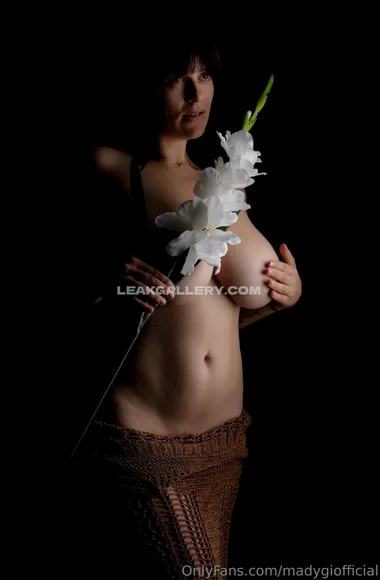 Madygiofficial / madygioofficial Exclusive Leaked Nude Onlyfans #1719121