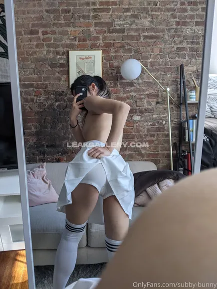 Subby Exclusive Leaked Nude Onlyfans #670270
