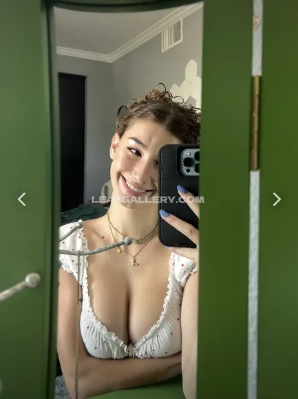 Sydneymay / sydneyvmay / sydneyy Exclusive Leaked Nude Onlyfans #2135154