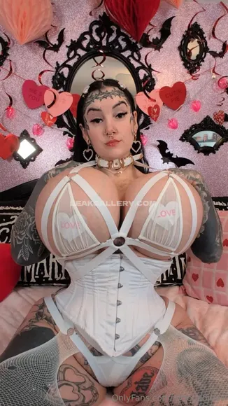Lotteodditiesfree / lotteoddities Exclusive Leaked Nude Onlyfans #1125822