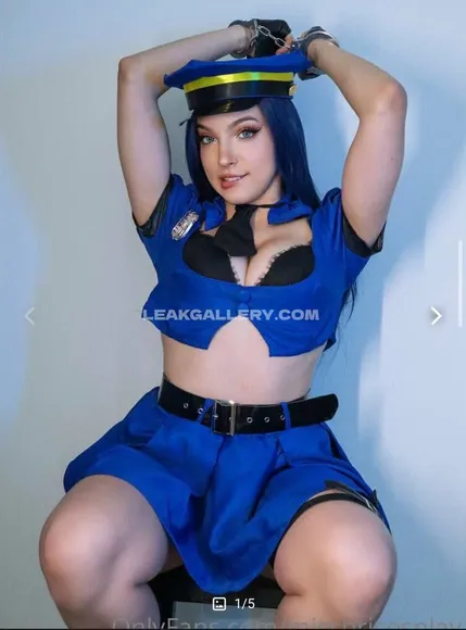 Missfloraberlin Exclusive Leaked Nude Onlyfans #2063435